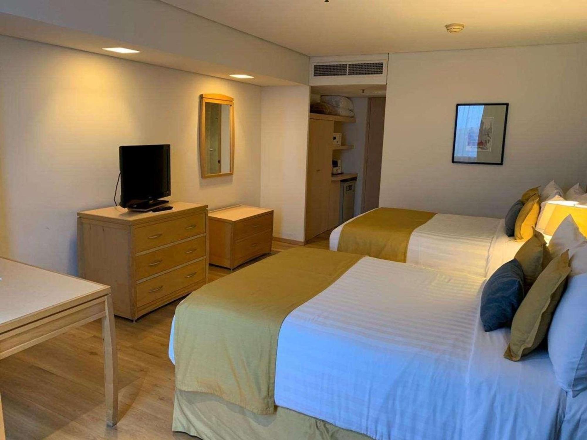 Radisson Paraiso Hotel Mexico City Exterior photo A room at the hotel