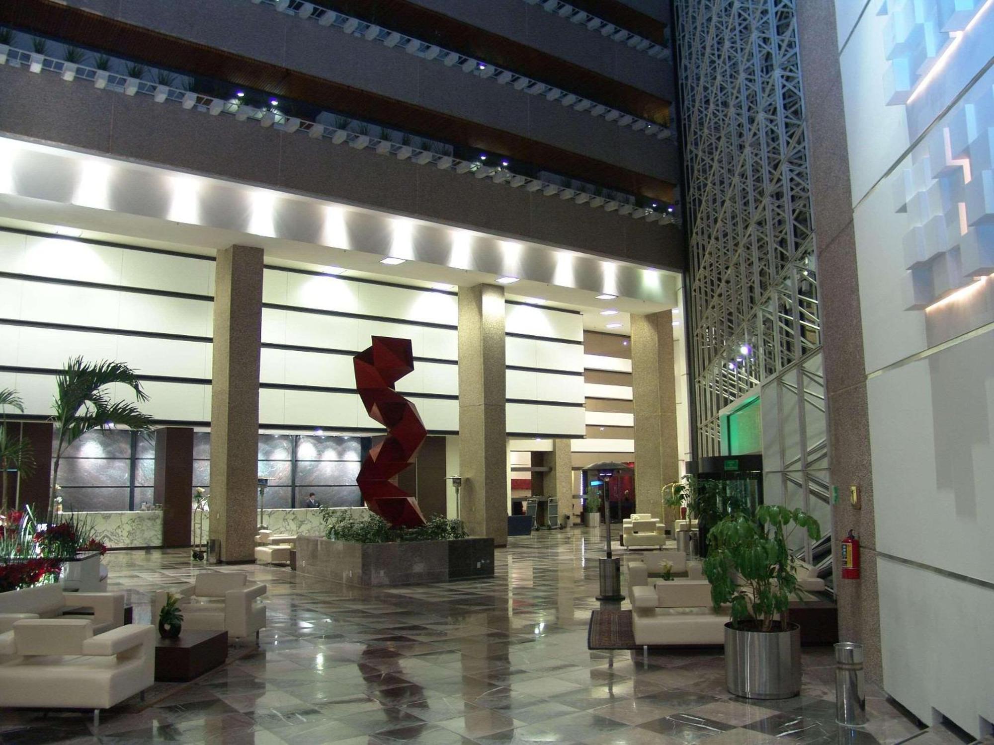 Radisson Paraiso Hotel Mexico City Exterior photo Lobby